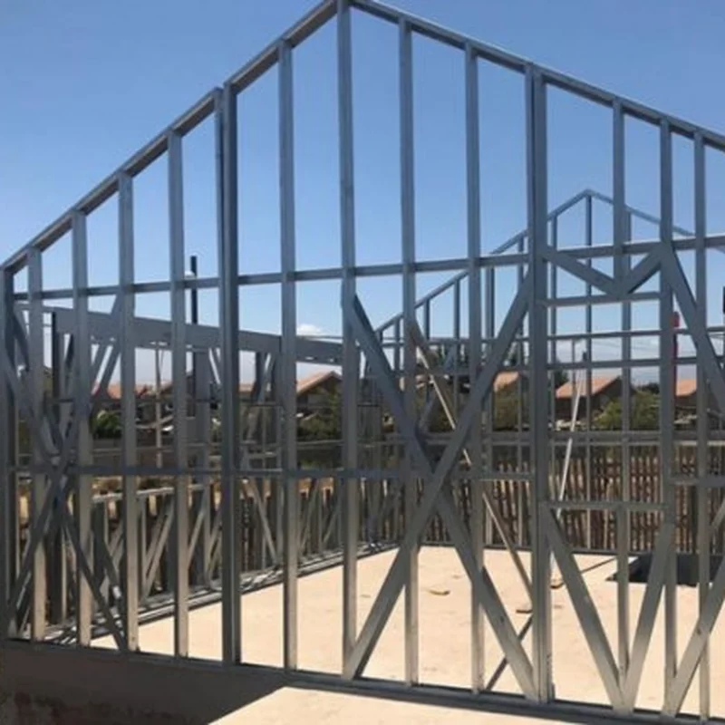 Estructura de acero galvanizado Metalcon de una casa en obra